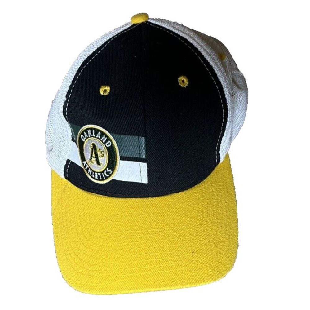Nice Embroidered OAKLAND A's Logo Cache Creek Casino Promo Ball Cap Trucker Hat